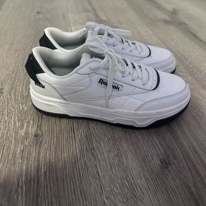 new reebok women’s shoes
